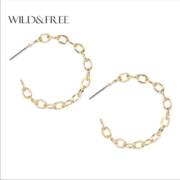 Jewelry - 💕 linked hoop earrings 💕